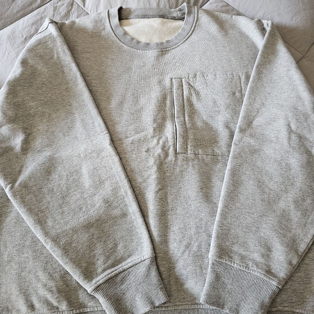 Stori Men's Crewneck